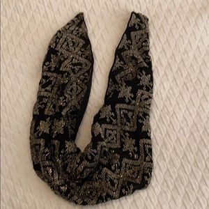 Mignonette Gavigan Dakota scarf necklace